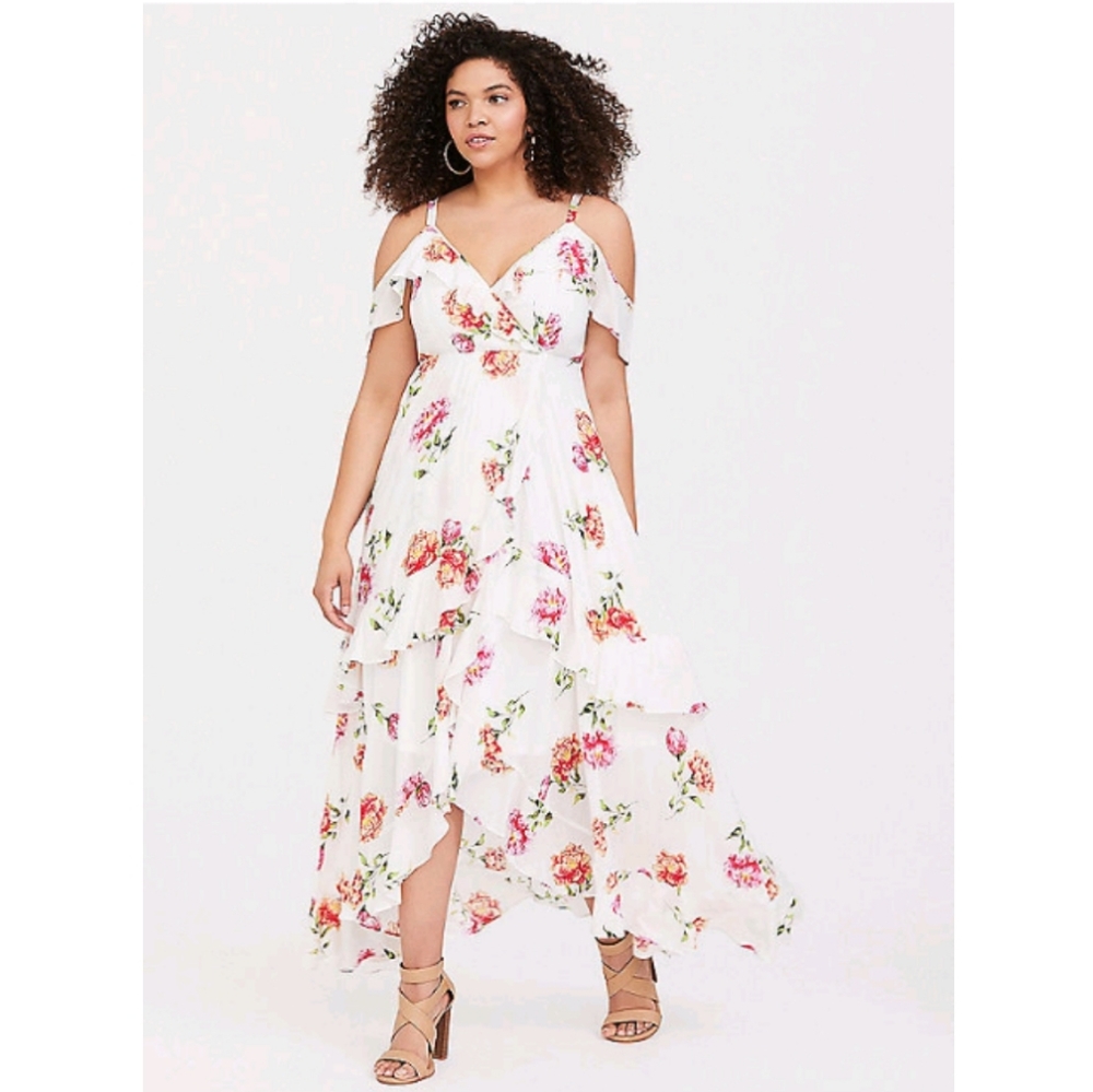 Torrid size 3 white Floral  Challis maxi dress
